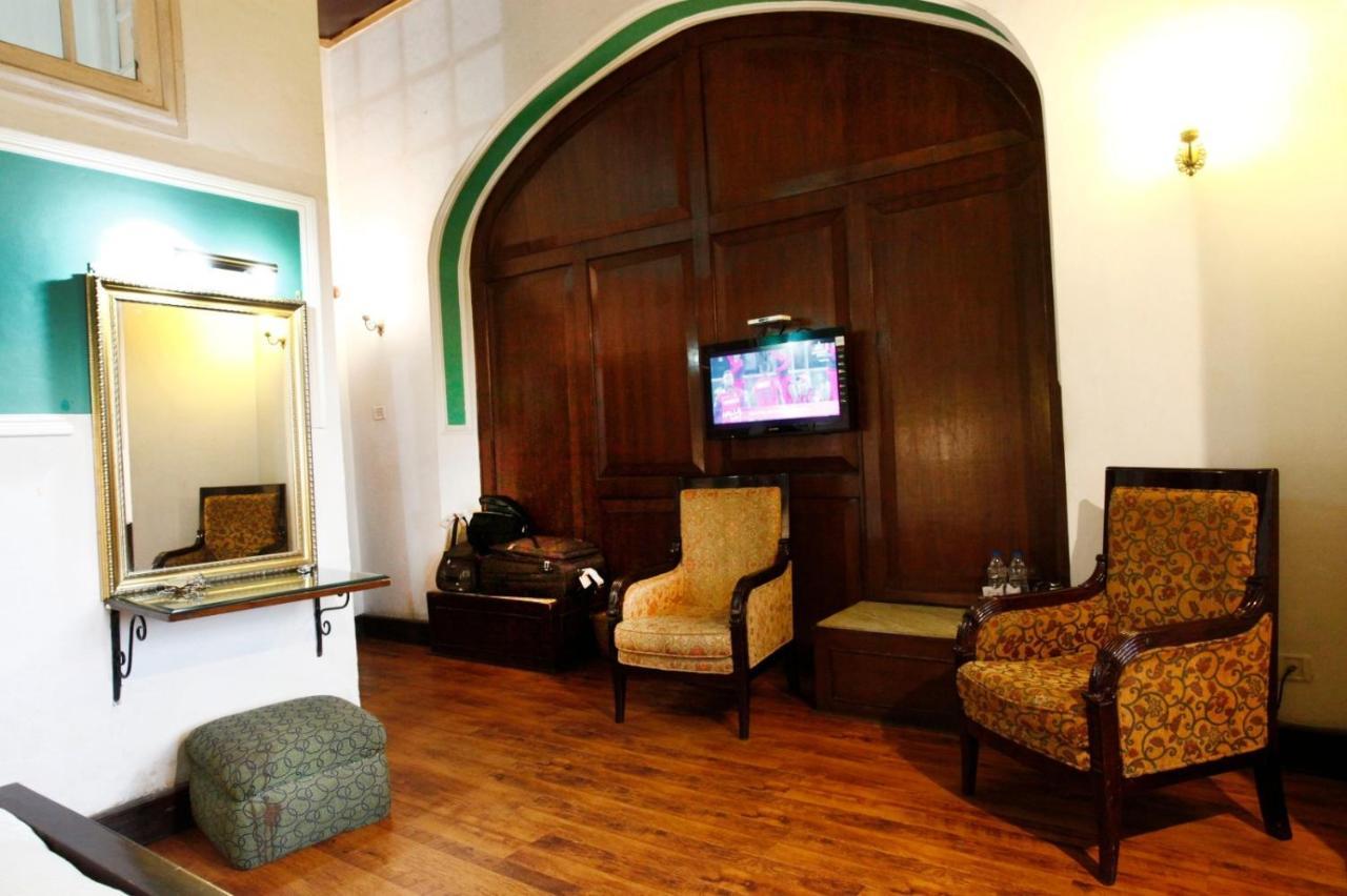 The Palace Belvedere Walkable Distance From Mall Road Nainital Ngoại thất bức ảnh