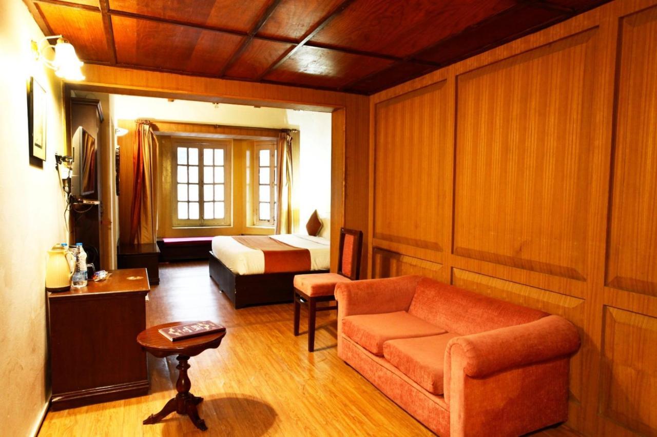 The Palace Belvedere Walkable Distance From Mall Road Nainital Ngoại thất bức ảnh